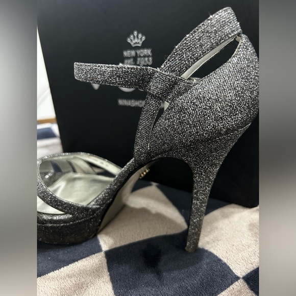 NINA High Heels - Picture 3 of 10